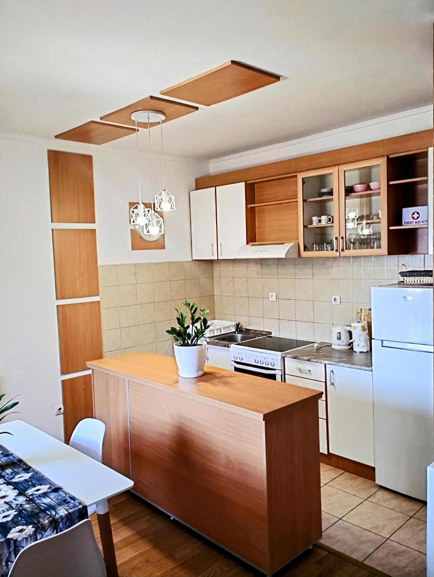 Apartment Bay View Котор Екстериор снимка